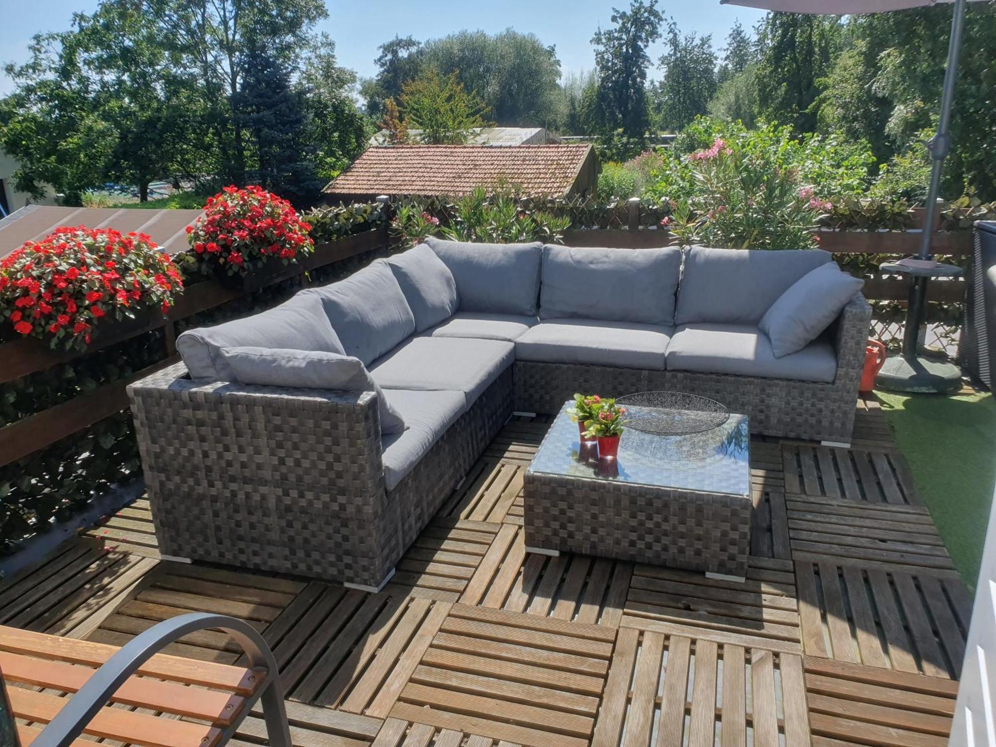 Zonnig Appartement Maasbommel. Ngoại thất bức ảnh